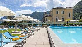 Hotel Delfino Lugano Aussicht Pool See