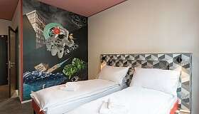 51221581752 633f10056f o