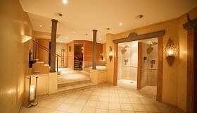 Gstaaderhof Gstaad Comfort Zimmer 2