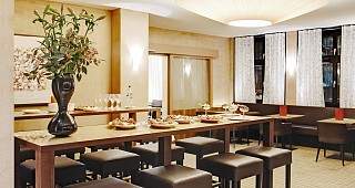 Hotel du Commerce Basel Lounge