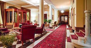 lobby hotel royal luzern
