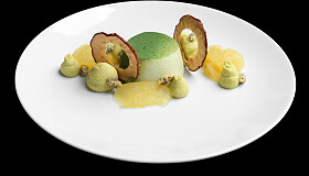 Restaurant_Altitude_Food_Dessert_Eye_Angle_Beausite_Park_Hotel_7000pxl