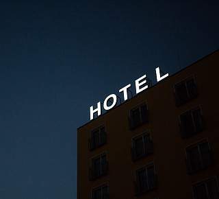 Hotel lettering