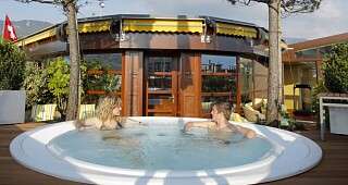 Astra Hotel Wellness